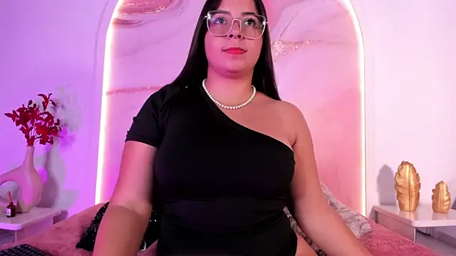 Snapshot of Sofii_Lopezz chatting on 02-28-25, 11:14 Sofii Lopezz online show from 02-28-25, 11:14