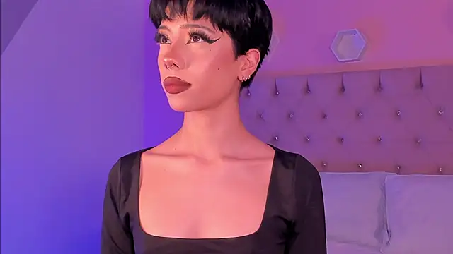 Snapshot of soidai_miiu chatting on 03-03-25, 08:43 soidai miiu online show from 03-03-25, 08:43