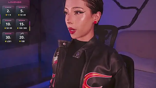 Snapshot of soidai_miiu chatting on 03-18-25, 04:47 soidai miiu online show from 03-18-25, 04:47