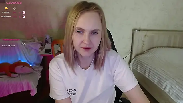 Agatha Mott online show from 11-03-25, 03:08