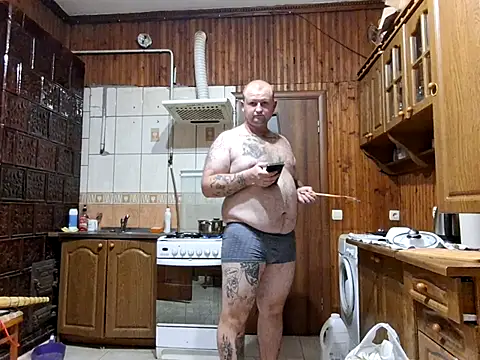 vitek1110 online show from 12-01-25, 05:18