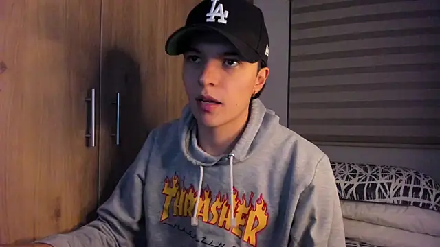 Mastrangelo xxx online show from 09-11-25, 04:45