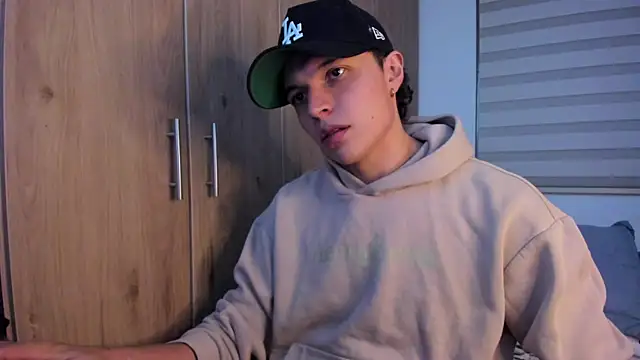 Mastrangelo xxx online show from 09-19-25, 04:25