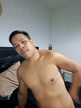 liamlara online show from 09-20-25, 02:01