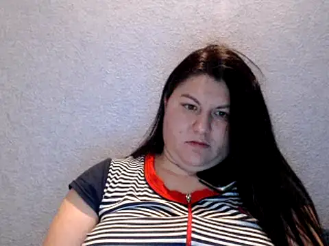 KiraSwee online show from 12-10-24, 05:11