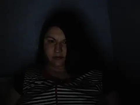 KiraSwee online show from 01-28-25, 09:19