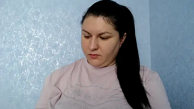 KiraSwee online show from 09-09-25, 08:25