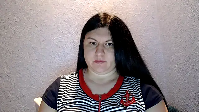 KiraSwee online show from 09-12-25, 05:35