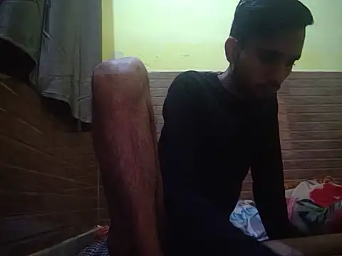 Queen Couple online show from 02-21-25, 05:31