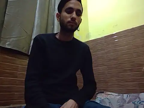 Queen Couple online show from 03-08-25, 04:50