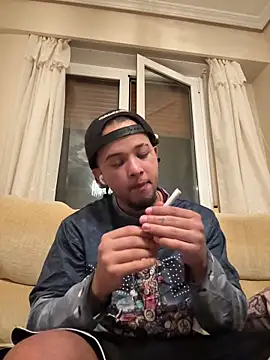 yeiyei oficial online show from 10-13-25, 09:59