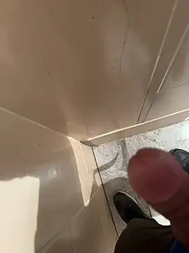 Snapshot of sark0606 chatting on 02-27-26, 06:52 sark0606 online show from 02-27-26, 06:52