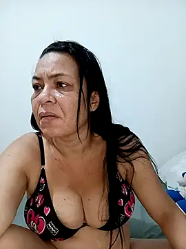 Snapshot of thefuckingowneroftits chatting on 09-20-25, 02:45 thefuckingowneroftits online show from 09-20-25, 02:45