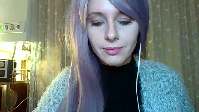 LuminousLady online show from 02-17-25, 04:20