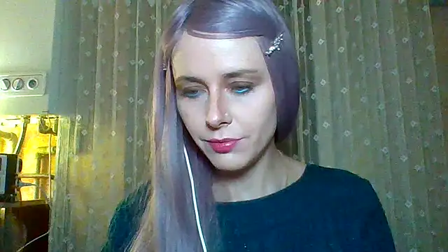 LuminousLady online show from 02-28-25, 06:41