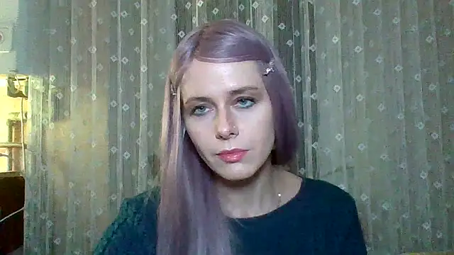 LuminousLady online show from 02-28-25, 09:44