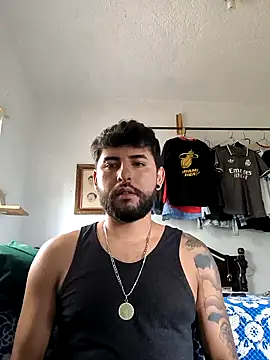 Snapshot of dickman10 chatting on 02-05-25, 10:22 dickman10 online show from 02-05-25, 10:22