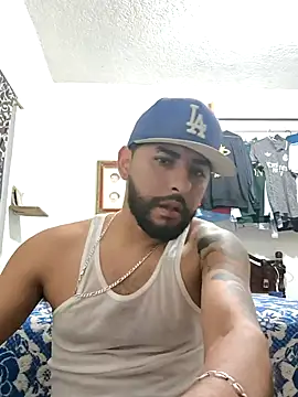 Snapshot of dickman10 chatting on 02-17-25, 04:20 dickman10 online show from 02-17-25, 04:20