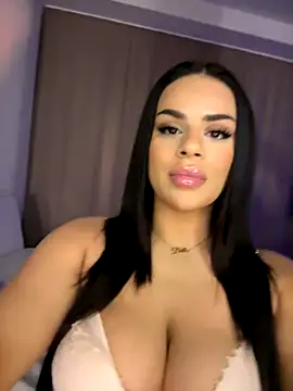 mrsbellanova online show from 10-27-25, 10:47