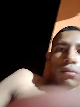 Mineirinho043 online show from 02-17-25, 05:36