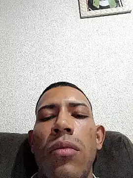 Mineirinho043 online show from 02-21-25, 11:21