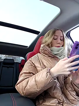 Snapshot of Pussy_Drive03 chatting on 02-15-25, 04:03 Pussy Drive03 online show from 02-15-25, 04:03