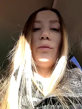 Snapshot of Pussy_Drive03 chatting on 09-30-25, 03:22 Pussy Drive03 online show from 09-30-25, 03:22