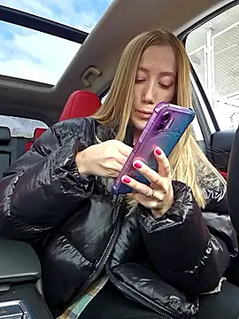 Snapshot of Pussy_Drive03 chatting on 10-13-25, 05:18 Pussy Drive03 online show from 10-13-25, 05:18