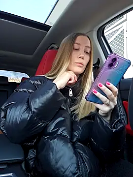 Snapshot of Pussy_Drive03 chatting on 10-14-25, 03:40 Pussy Drive03 online show from 10-14-25, 03:40