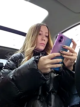 Snapshot of Pussy_Drive03 chatting on 10-30-25, 04:25 Pussy Drive03 online show from 10-30-25, 04:25