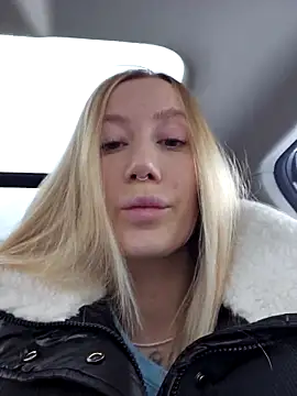 Snapshot of Pussy_Drive03 chatting on 11-25-25, 04:34 Pussy Drive03 online show from 11-25-25, 04:34