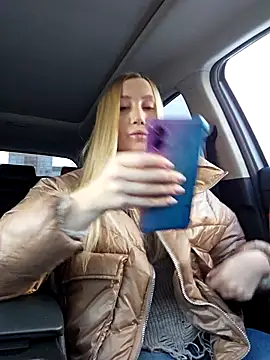 Snapshot of Pussy_Drive03 chatting on 12-01-25, 04:28 Pussy Drive03 online show from 12-01-25, 04:28