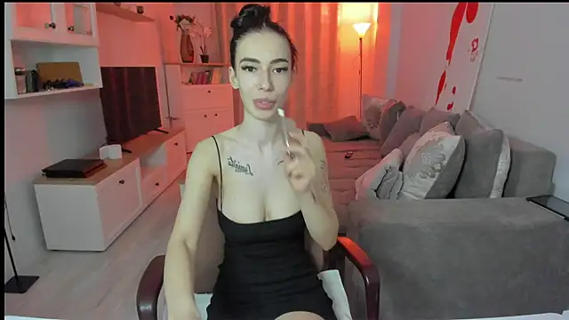 Snapshot of Celine_Roxelle chatting on 03-07-25, 11:16 Celine Roxelle online show from 03-07-25, 11:16