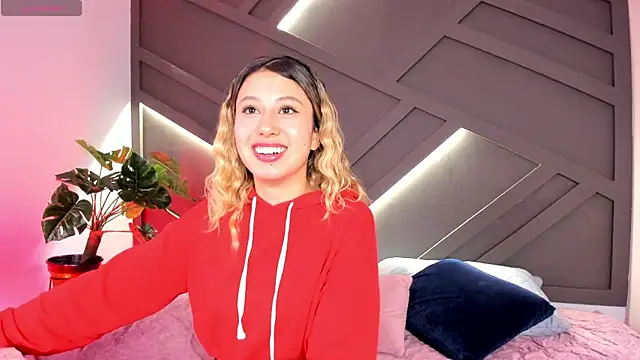 cloe palmer online show from 03-04-25, 09:22