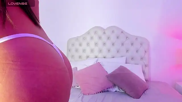 FelicityAdams online show from 02-17-25, 12:59