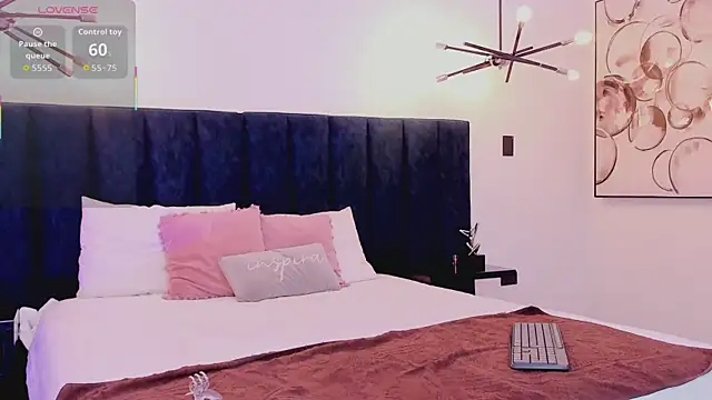 nattashaa7 online show from 10-18-25, 11:44