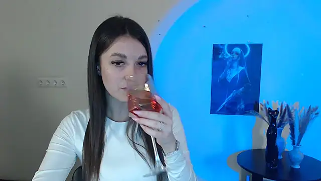 Eva Eldis online show from 03-08-25, 05:33