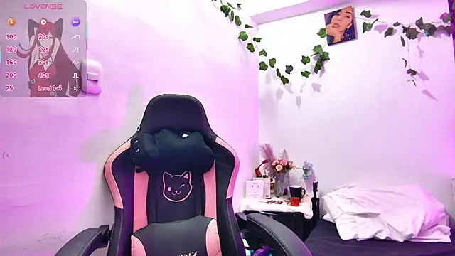 Snapshot of alaia_sweetxxx chatting on 03-07-25, 03:07 alaia sweetxxx online show from 03-07-25, 03:07