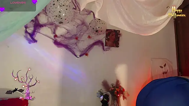 Snapshot of alaia_sweetxxx chatting on 11-01-25, 12:01 alaia sweetxxx online show from 11-01-25, 12:01