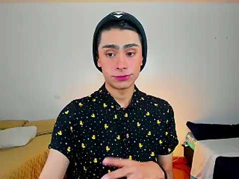 steve  gray online show from 02-04-25, 02:21