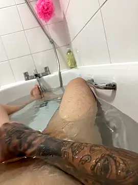 Ivancolomb online show from 10-19-25, 12:28