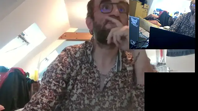 Snapshot of Mastersanges chatting on 10-07-25, 04:37 Mastersanges online show from 10-07-25, 04:37