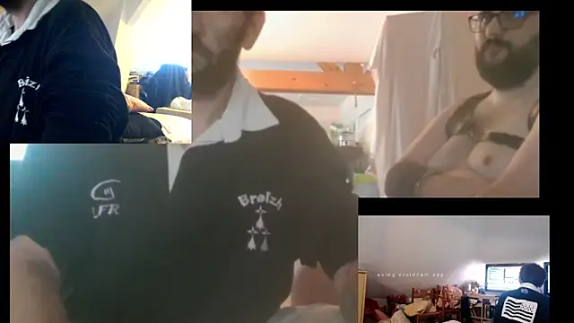 Snapshot of Mastersanges chatting on 10-14-25, 03:46 Mastersanges online show from 10-14-25, 03:46