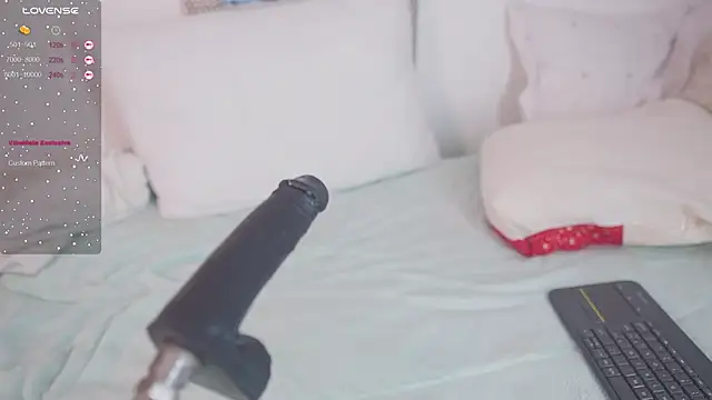 Neekito  online show from 12-16-25, 02:38