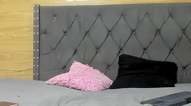 guyeifmaxiro online show from 02-10-25, 07:38