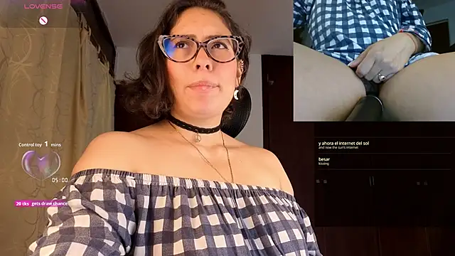 sophia dumont online show from 11-26-25, 11:06