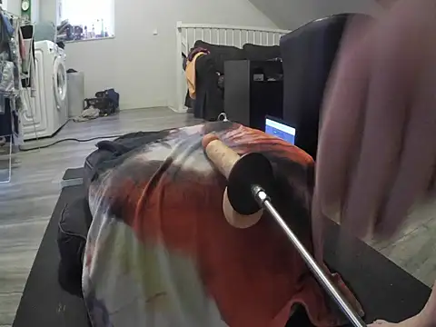 YourLoveBoyKevin online show from 02-19-26, 03:52