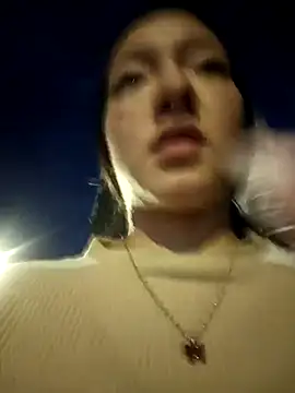 Snapshot of CuteHarper chatting on 03-20-25, 11:34 CuteHarper online show from 03-20-25, 11:34