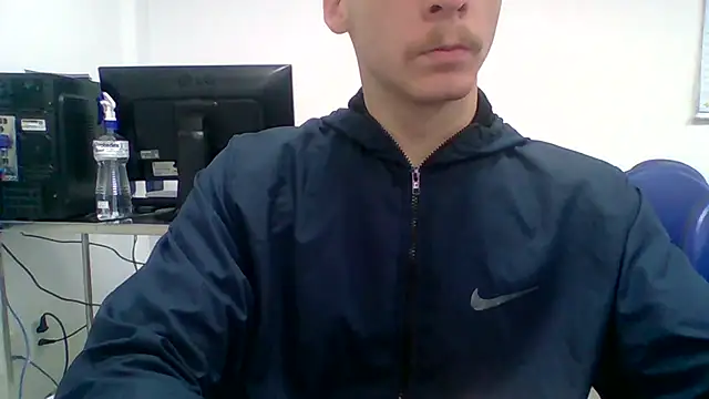 Novinho pica rosa online show from 10-17-25, 11:24