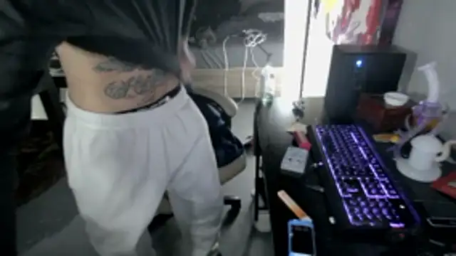 BadJewfucks online show from 12-17-25, 02:50